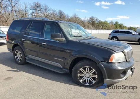 2003 Lincoln Navigator z USA, uszkodzony, nr VIN 5LMFU28R13LJ27266